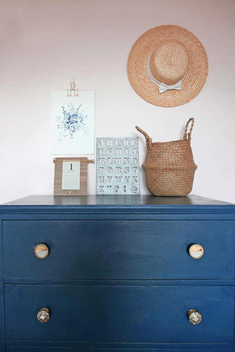 Nancy-Straughan-Blog-Styling-Gif.gif