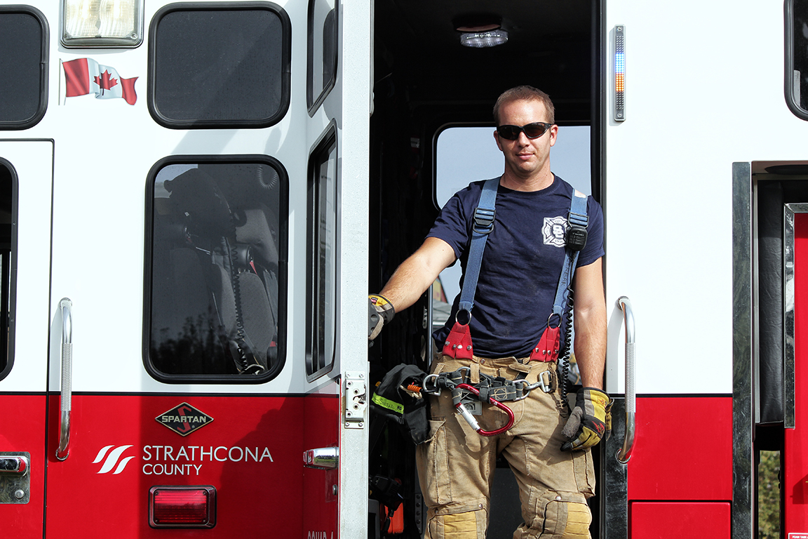 ADJ-FireFighter-Strath-IMG_1777.jpg