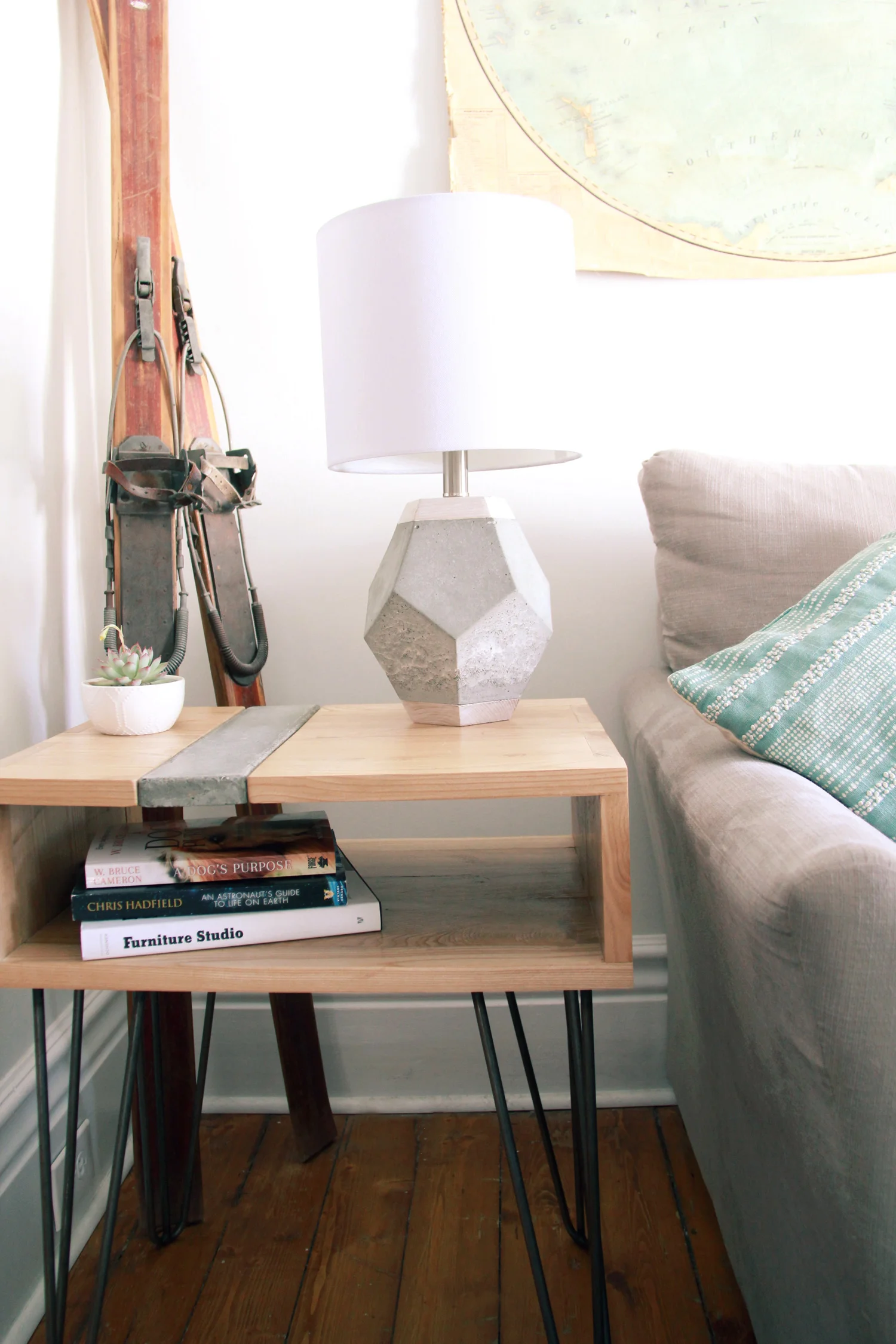 Riverview Design Solutions_Concrete and Wood_Side table_Concrete lamp_Brockville.jpg