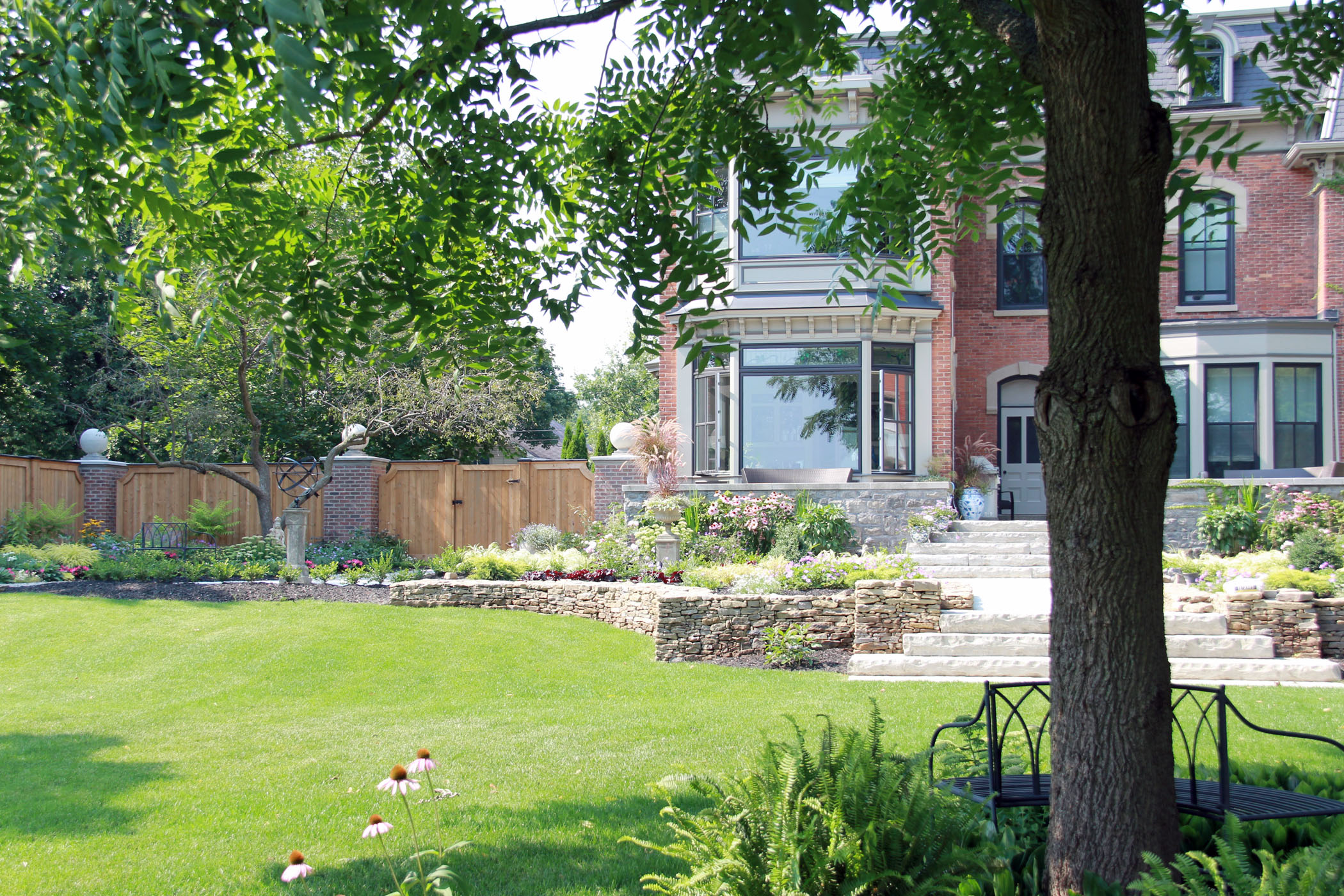 Riverview Design Solutions_Brockville_Landscaping.jpg