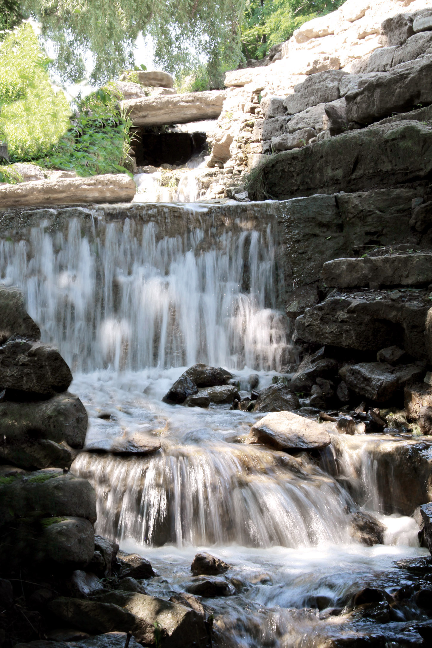 Riverview Design Solutions_Naturalized Waterfall_Brockville.jpg
