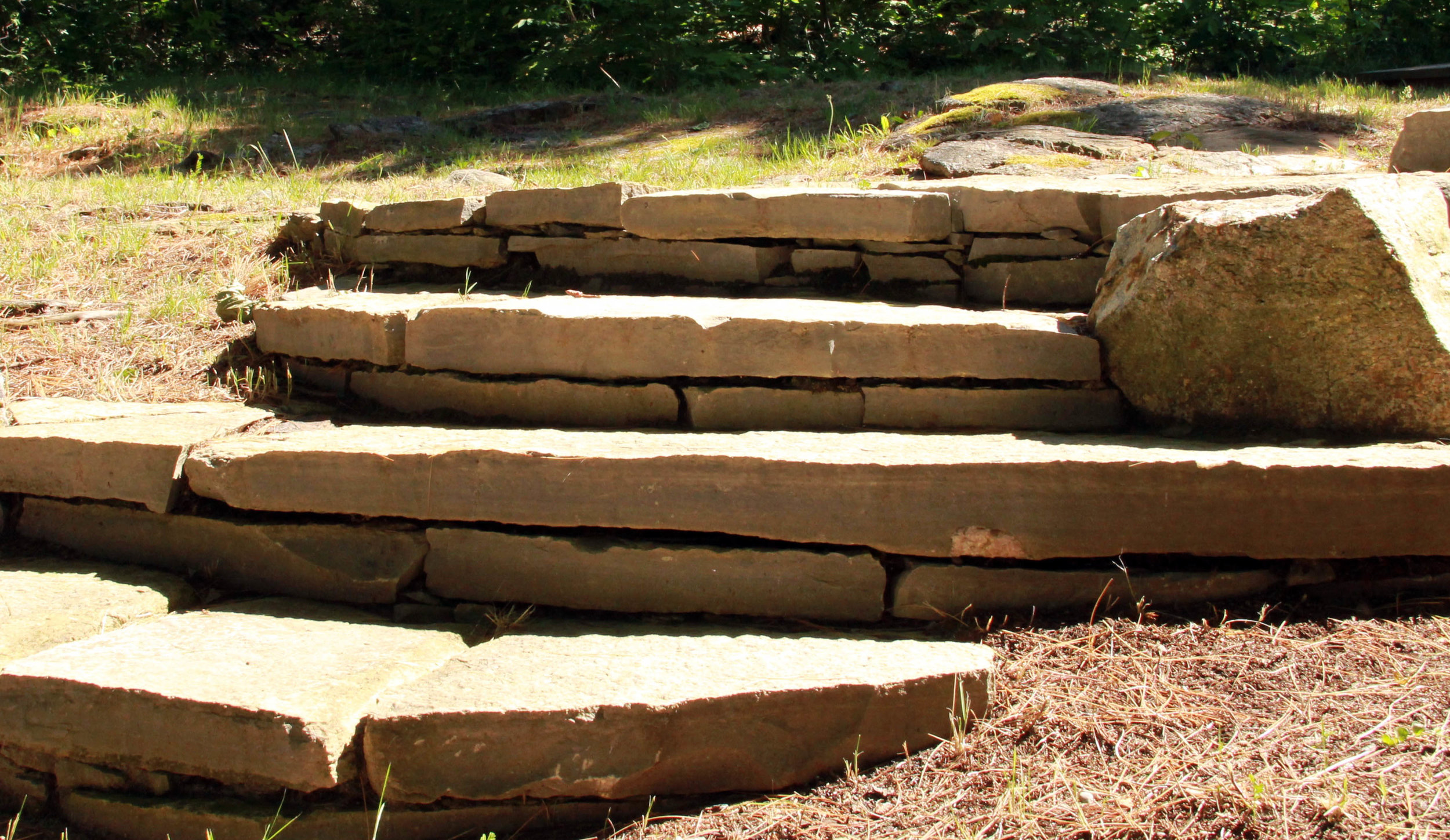 Dry Lay Stone Steps _ Riverview Landscape _ Ontario.jpg