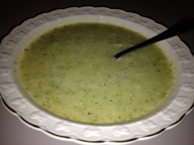 broccli_cheddar_soup.jpeg