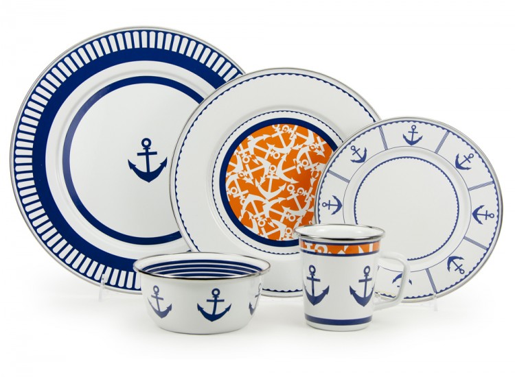AC.EVdinnerware.jpg
