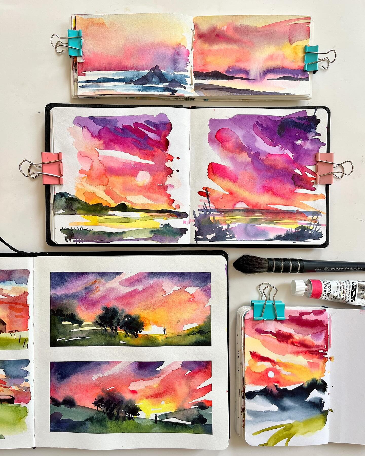 🌅I&rsquo;ve been painting watercolour sunsets for myself to achieve &lsquo;quick wins&rsquo; in several sketchbooks. Blending colors and timing the addition of pigments has been a practice in mindfulness and patience. I even sewed together  a small 