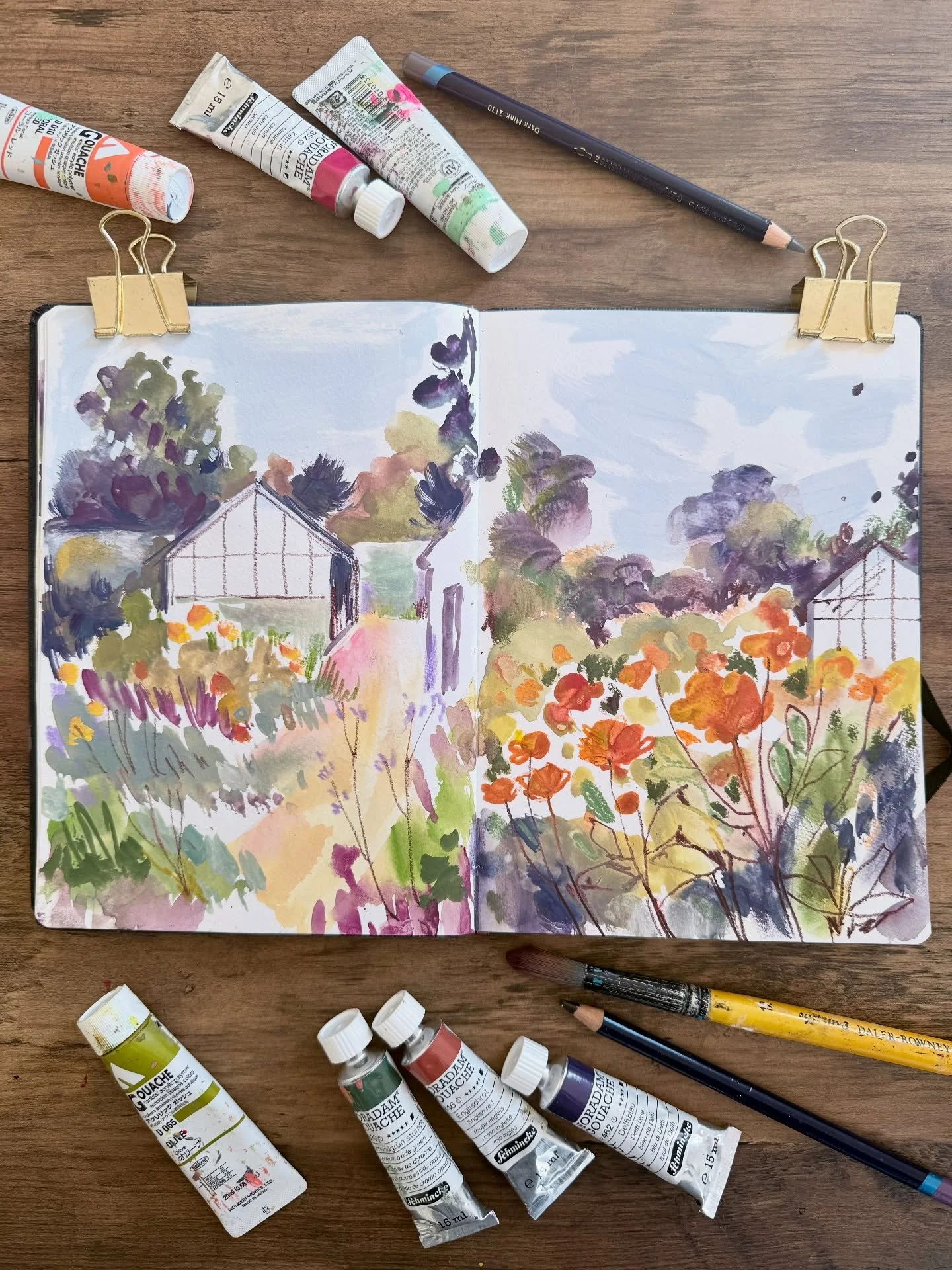 Last week I was lucky to attend @katie_moody mixed media workshop @careyssecretgarden and it felt like such a gift to myself. I&rsquo;ve been trying to be more intentional with how I spend my time  leaning into things that truly spark curiosity and t