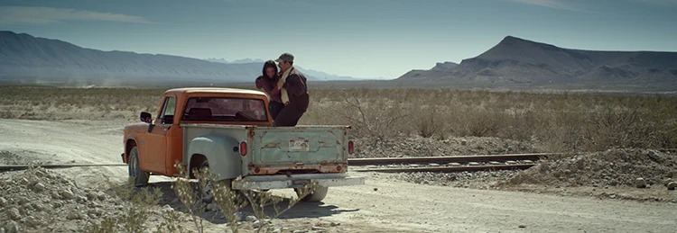 Viento aparte (A Separate Wind)