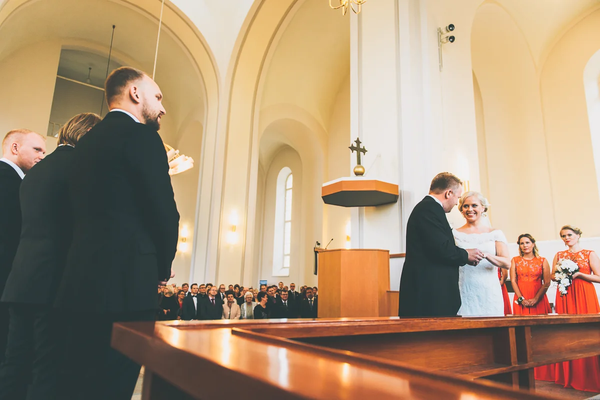 hääkuvaaja_helsinki_suomenlinna_js_disain_jere_satamo_wedding-photographer-finland-15.jpg