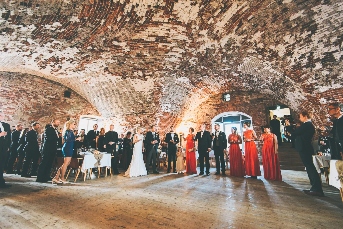 hääkuvaaja_helsinki_suomenlinna_js_disain_jere_satamo_wedding-photographer-finland-27.jpg