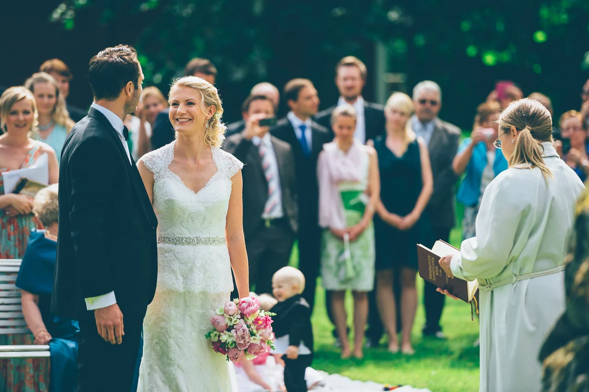 hääkuvaaja_hämeenlinna_js_disain_jere_satamo_wedding_photographer_finland-18.jpg