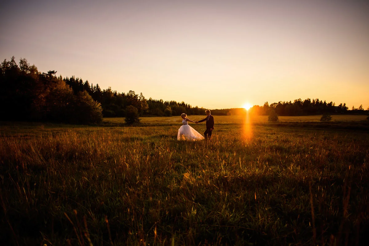 Menestystä Wedisson.com:n lokakuun kisassa | Wedisson Award October | Finnish Wedding Photographer
