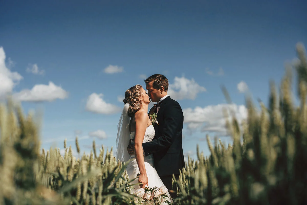 jere-satamo_valokuvaaja-turku-helsinki-wedding-photographer-035.jpg
