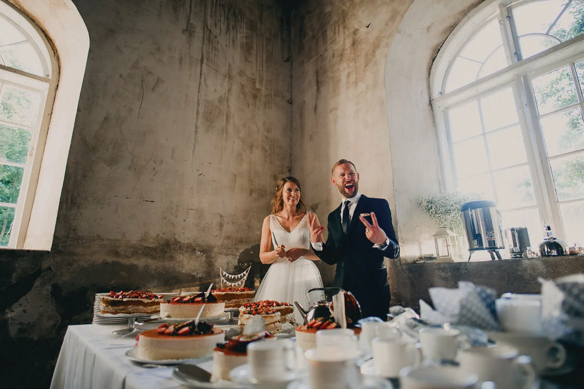 jere-satamo_valokuvaaja-turku_wedding-photographer-finland-mathildedal-136.jpg