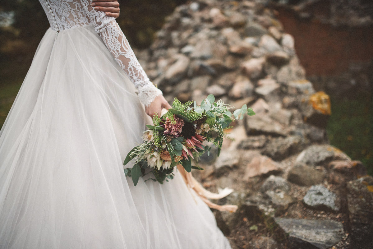 jere-satamo-valokuvaaja-turku-wedding-photographer_styled-016-print.jpg
