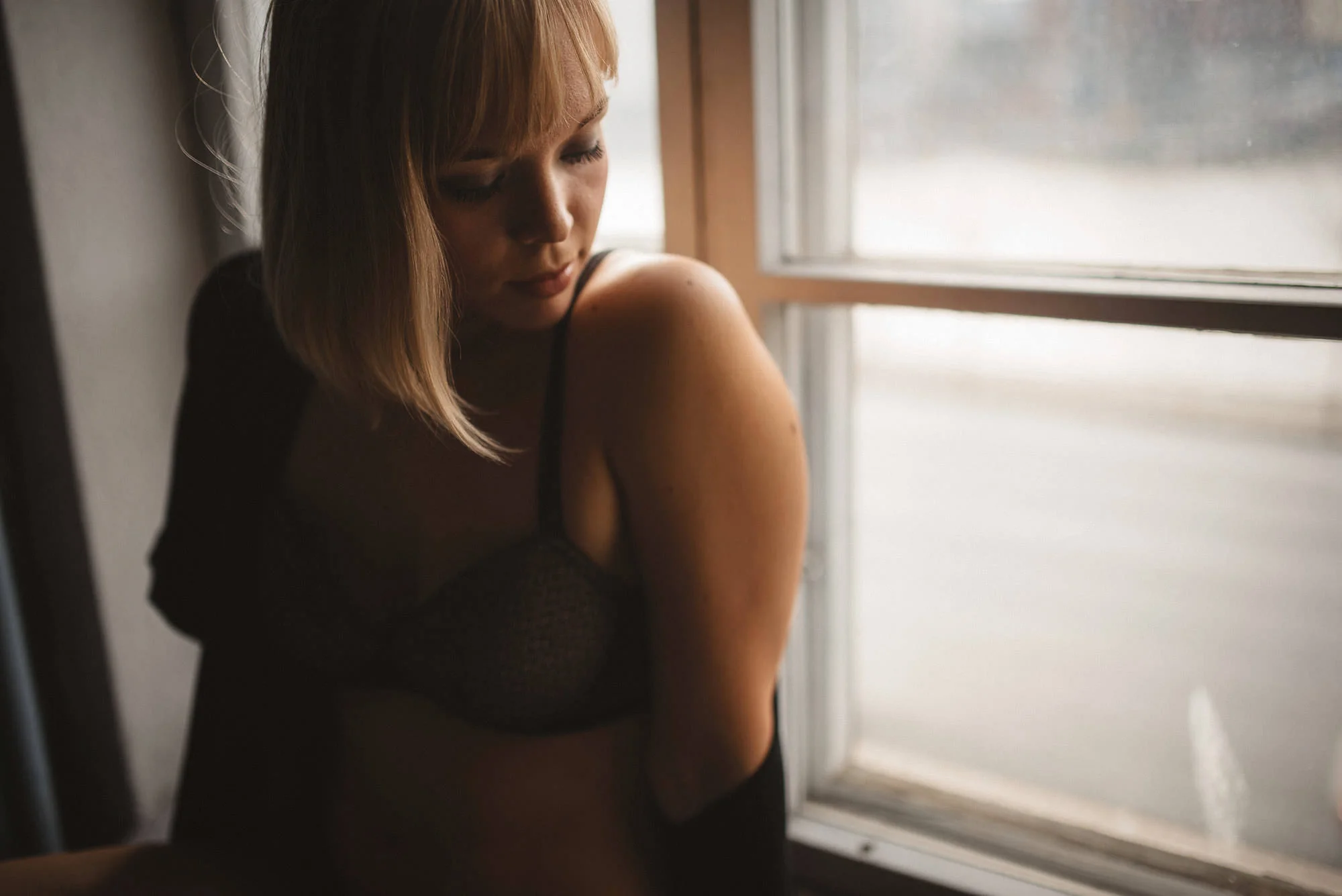 boudoir-kuvaus-turku-huomenlahja-jere-satamo-057.jpg