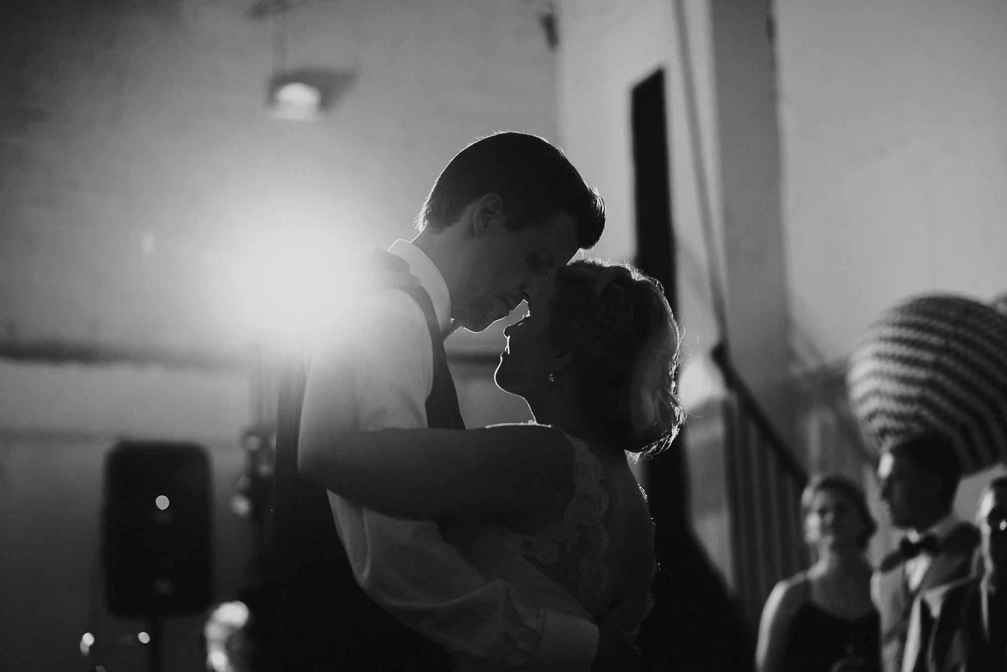 manilla-martin-kirkko-wedding-photographer-jere-satamo-608-web.jpg