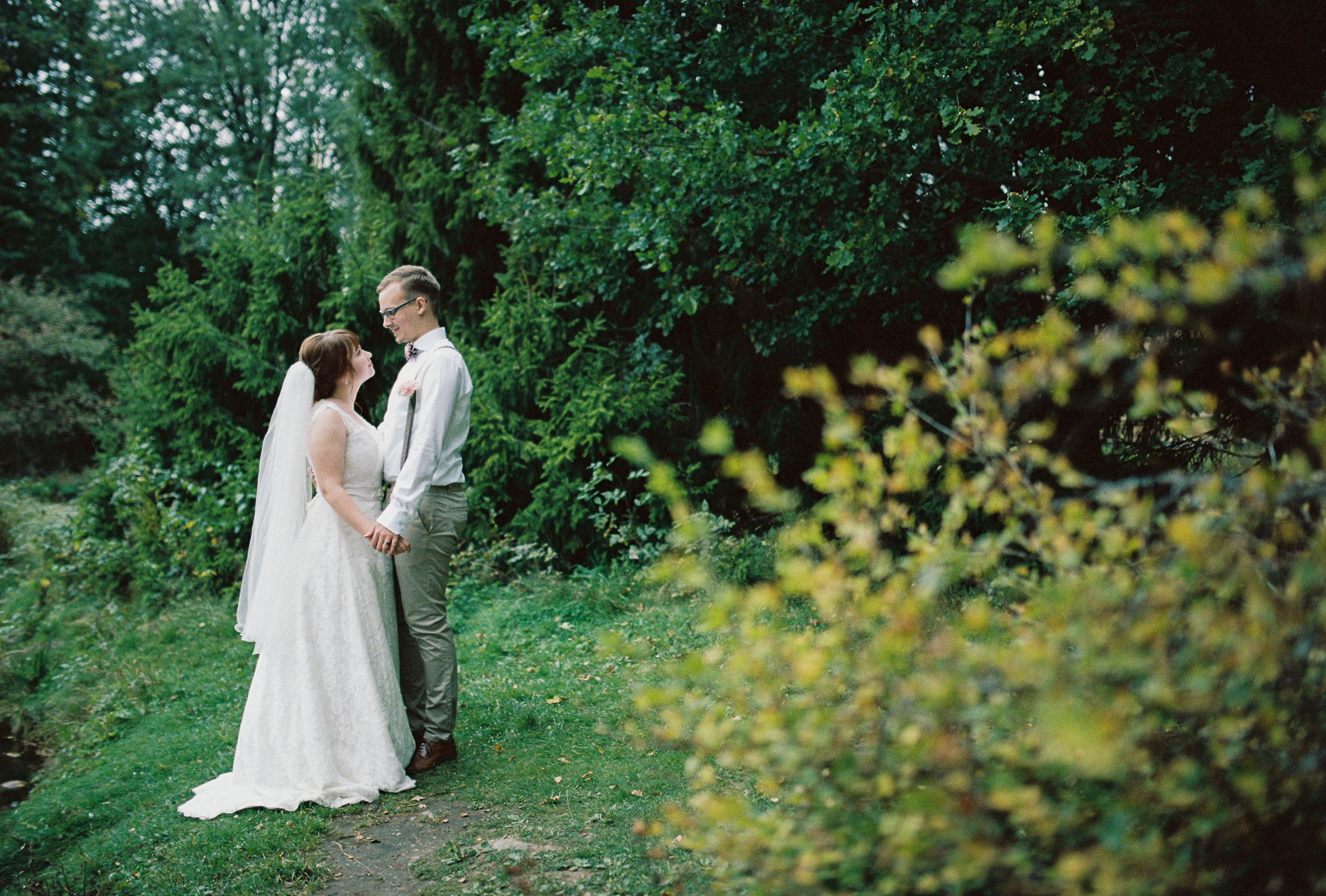 jere-satamo-analog-film-wedding-photographer-finland-099.jpg