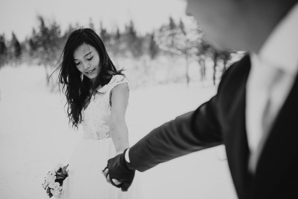 levi-ice-chapel-weddings-lapland-finland-photographer-jere-satamo-032-blog.jpg