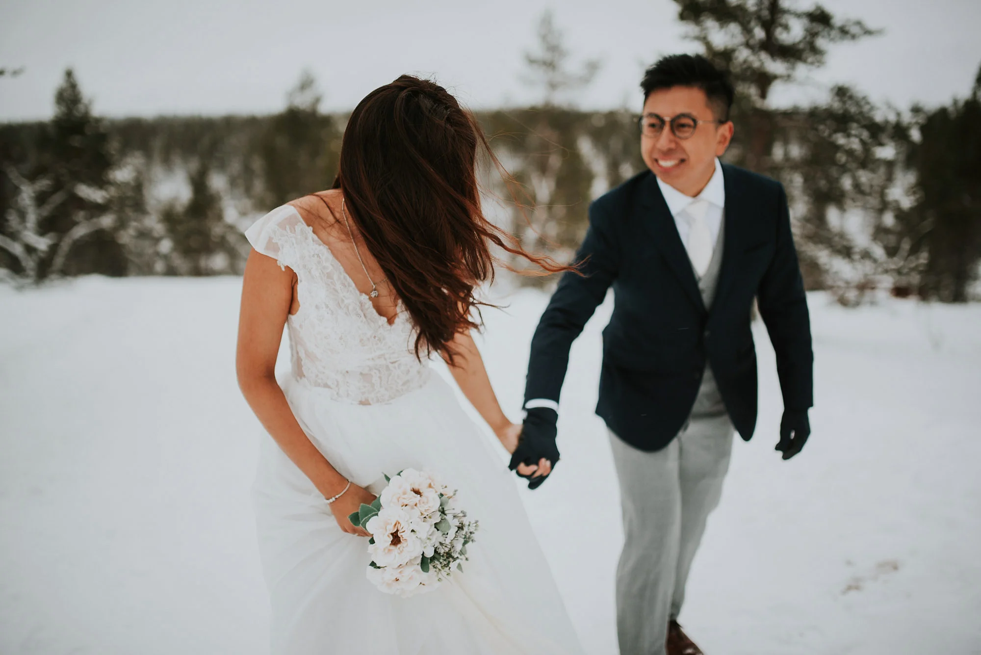 Wedding Photographer Lapland | Weddings Kakslauttanen | Tramy + Ryan