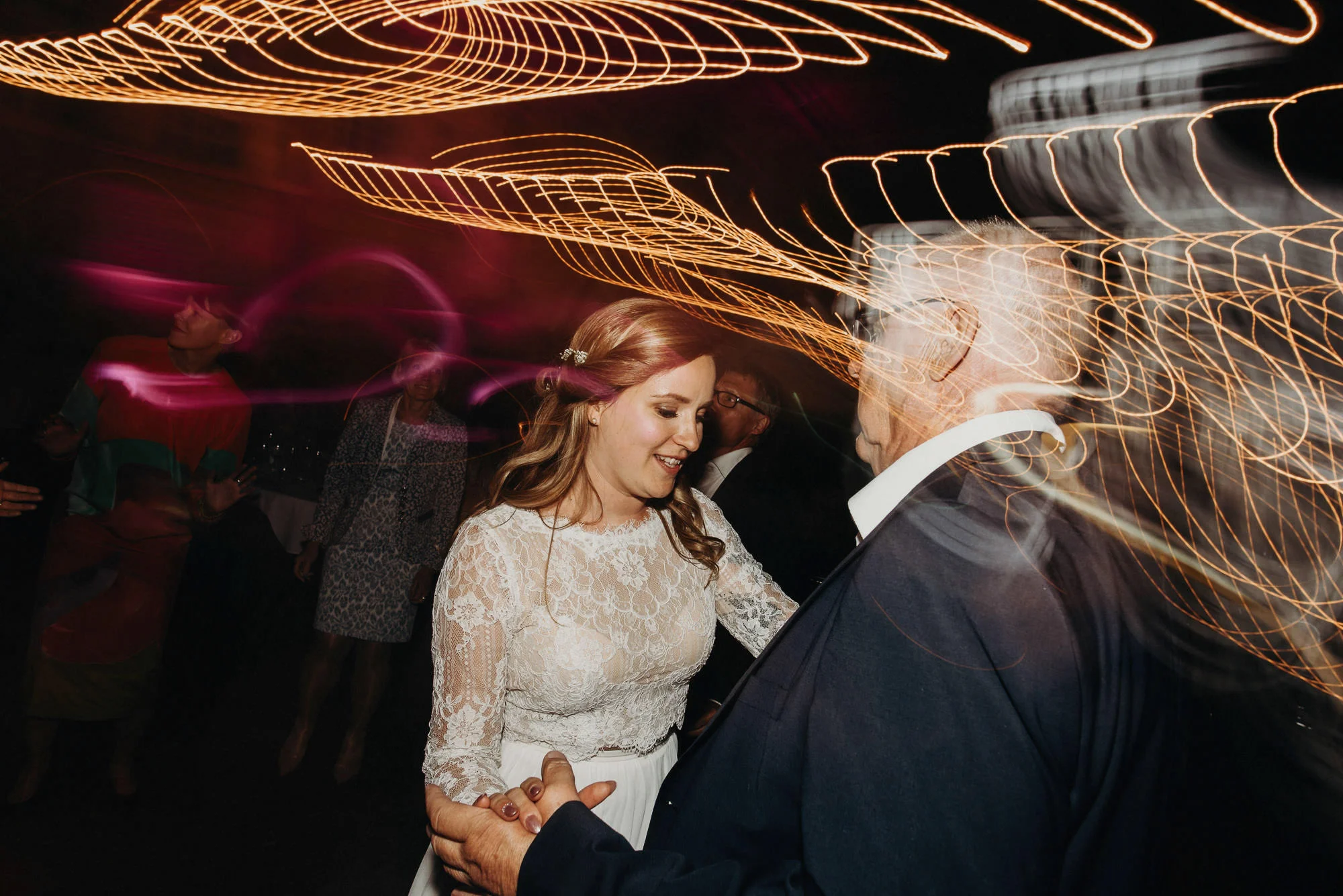 veistamo-haat-jere_satamo-ruissalo-weddings-092.jpg