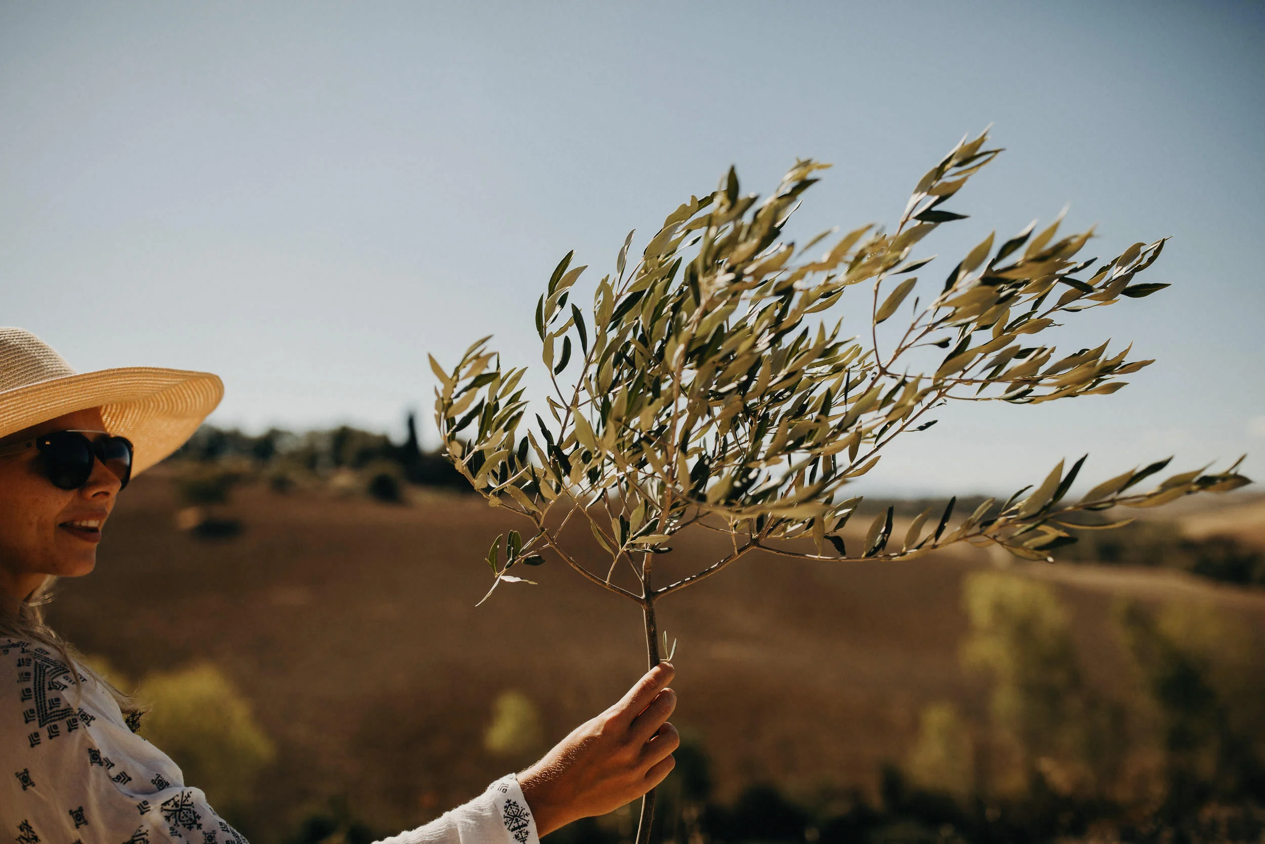 jere-satamo-wedding-photographer-tuscany-lazy-olive-italy-007-web.jpg