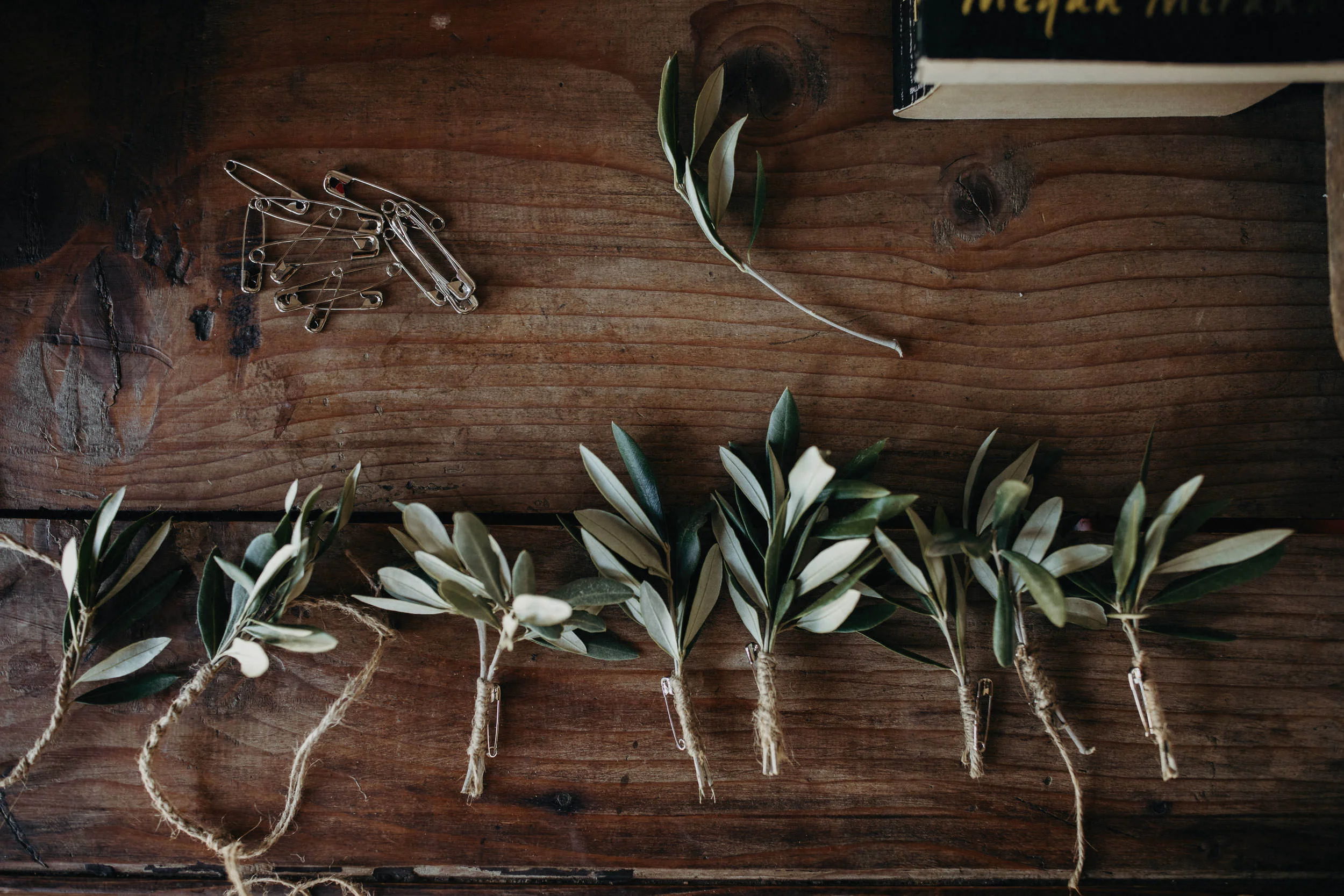 jere-satamo-wedding-photographer-tuscany-lazy-olive-italy-008-web.jpg