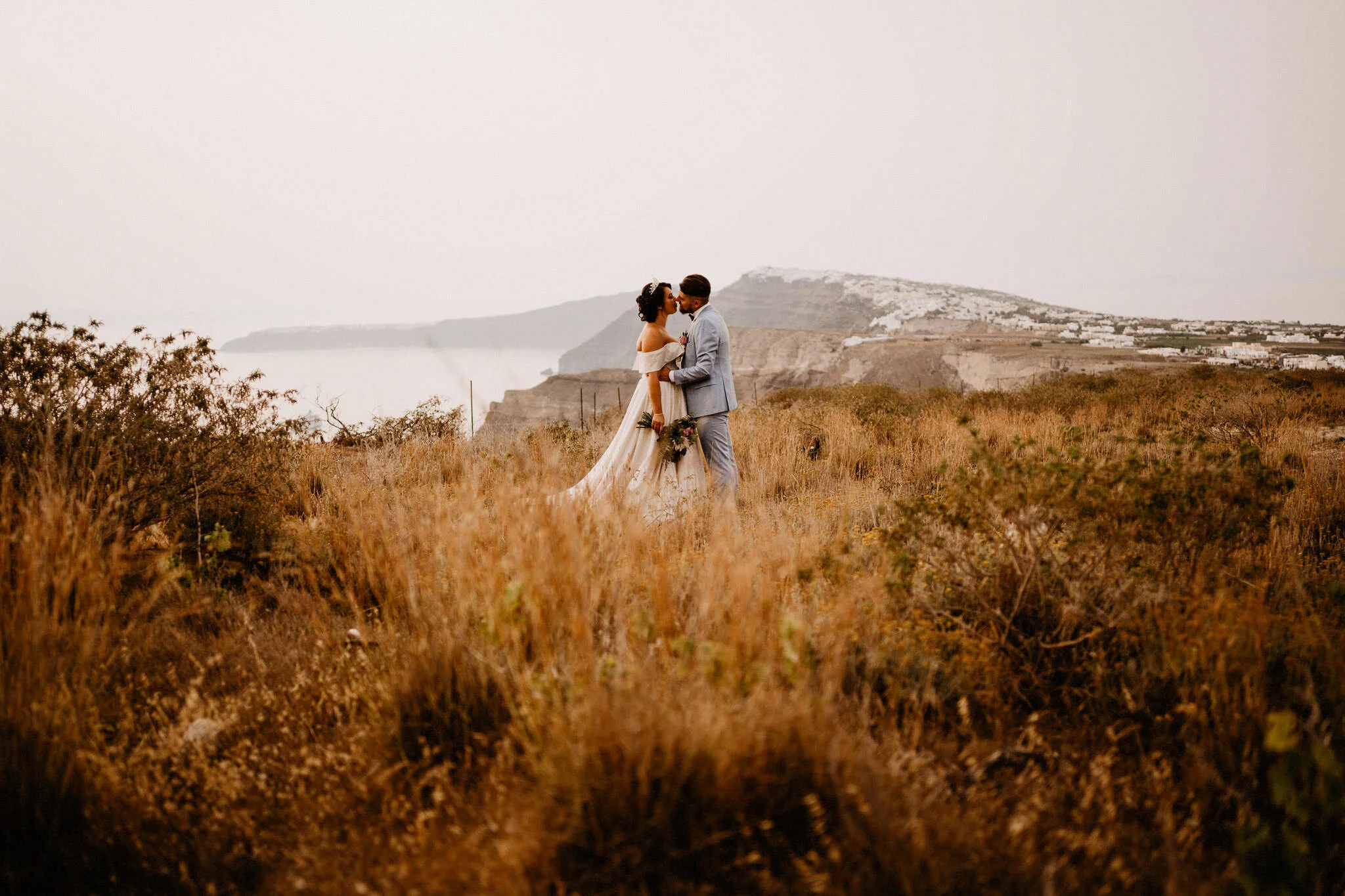 Veronica + Vasili | Wedding photographer Santorini