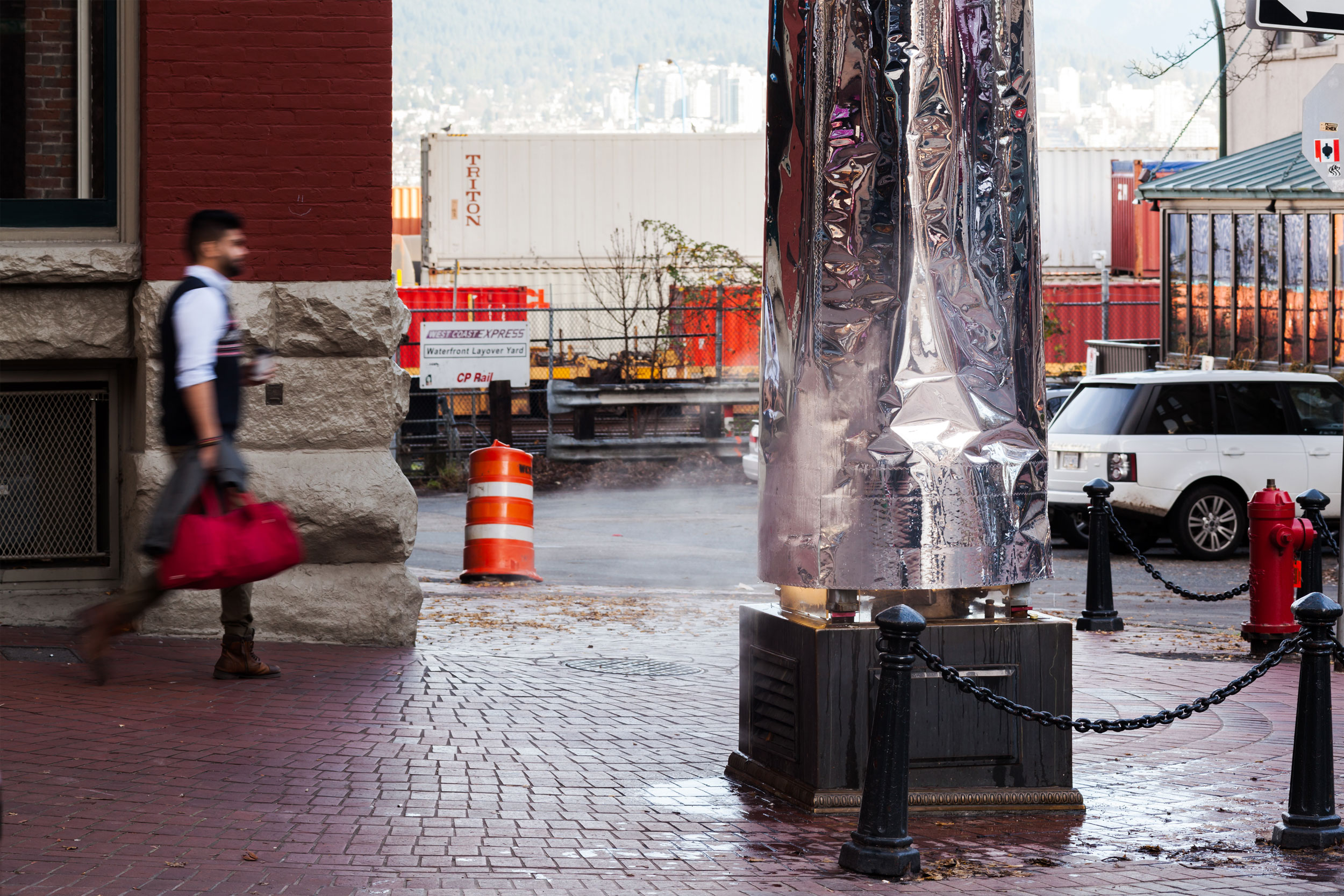 dtc-web_make-it-rain09_al.jpg