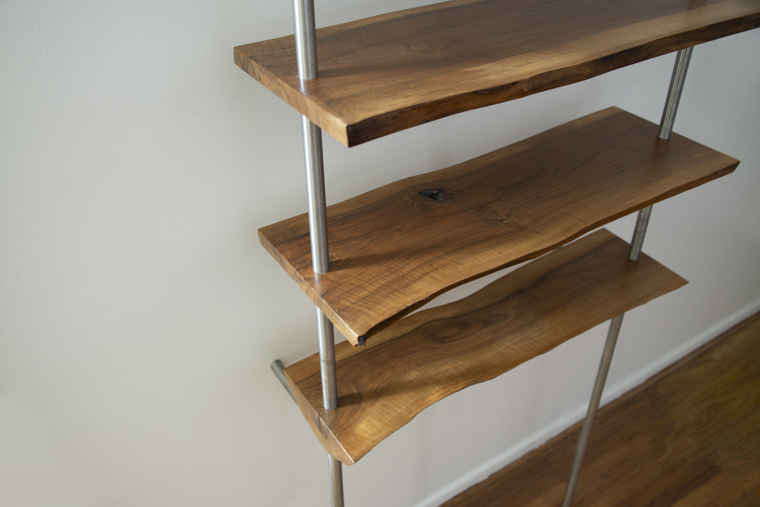 SHELF_4.jpg