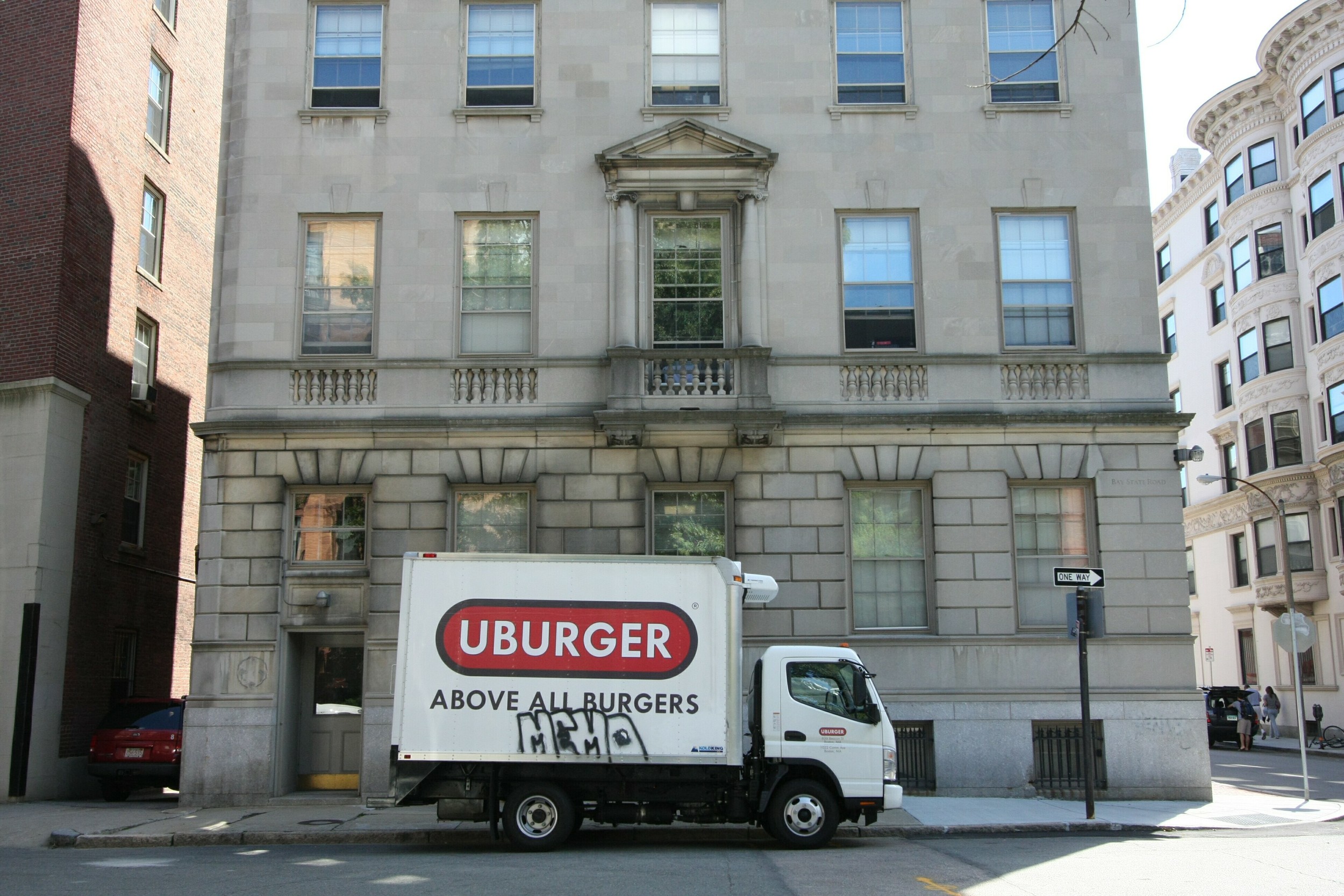 UBURGER truck.jpg