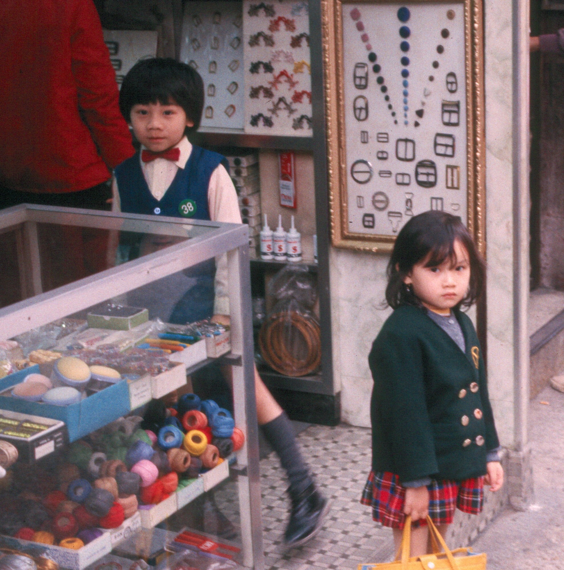 Japanese Children on sidewalk.jpg