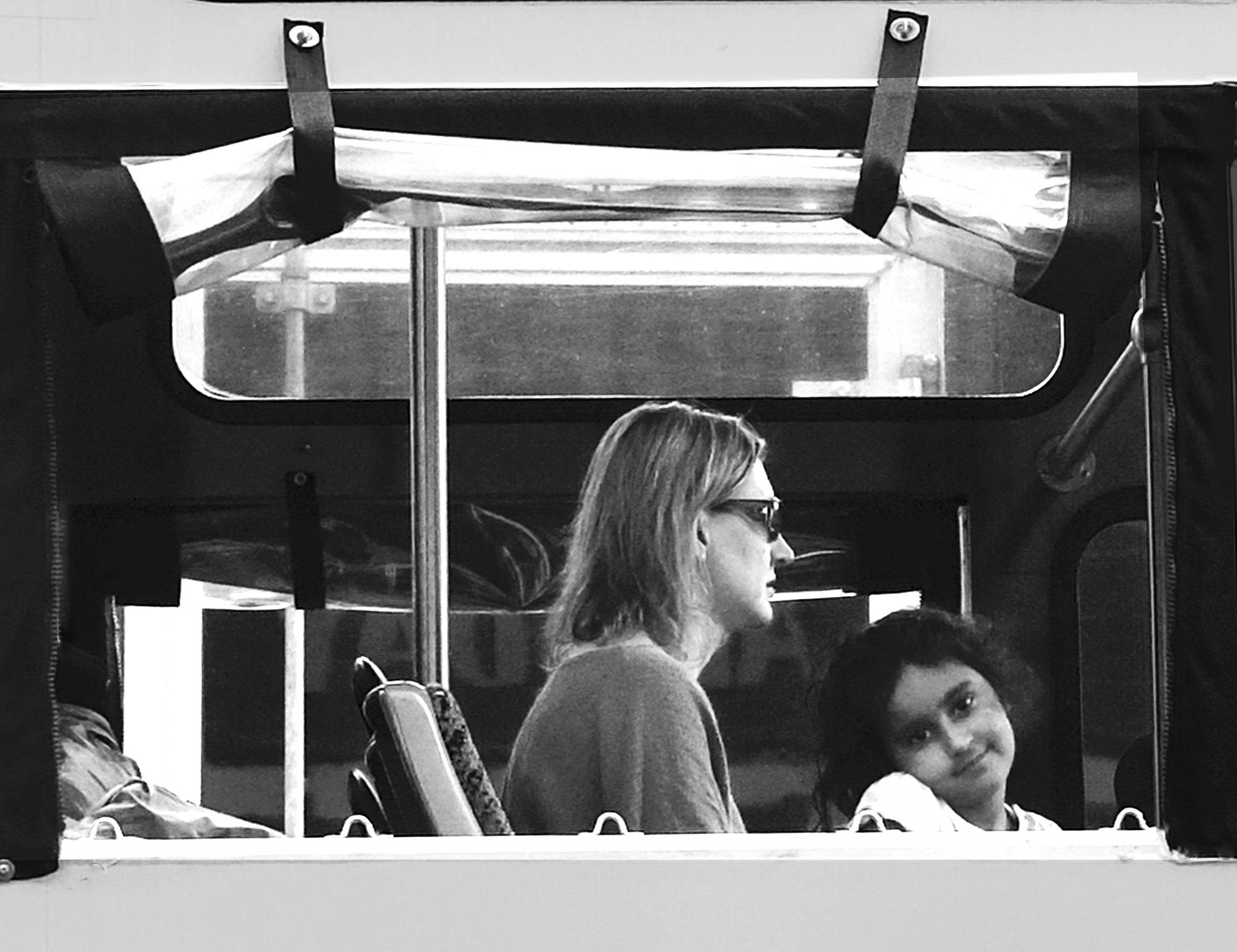 girls on a bus-b&w2.jpg