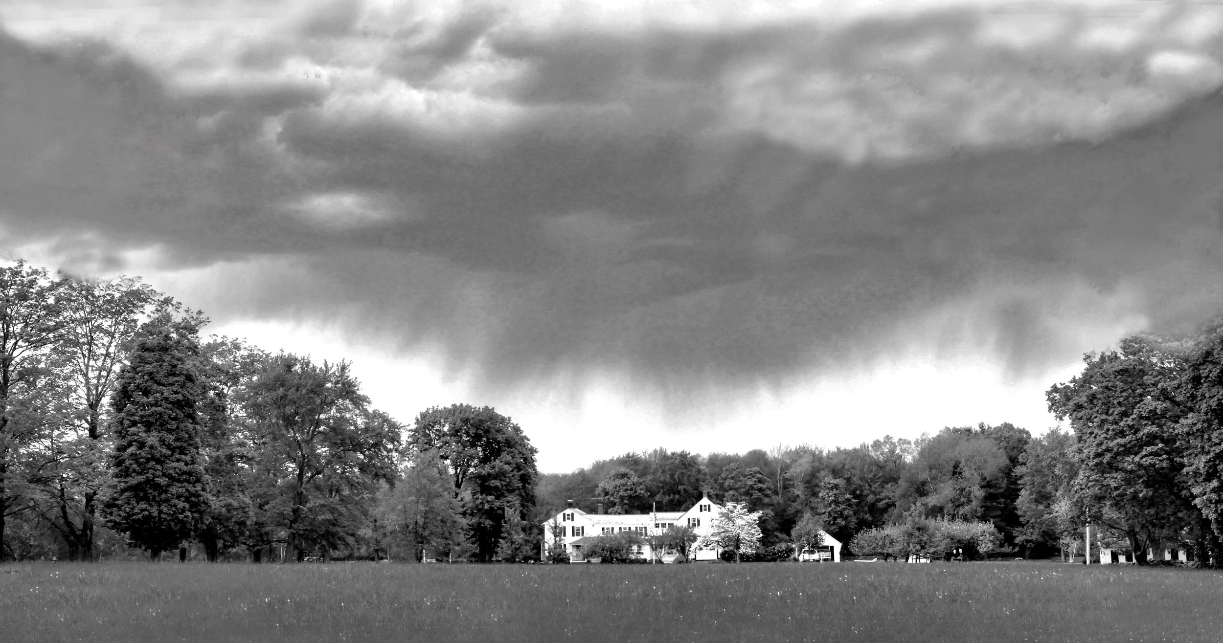 stormy skies over Grafton-b&w-2.jpg