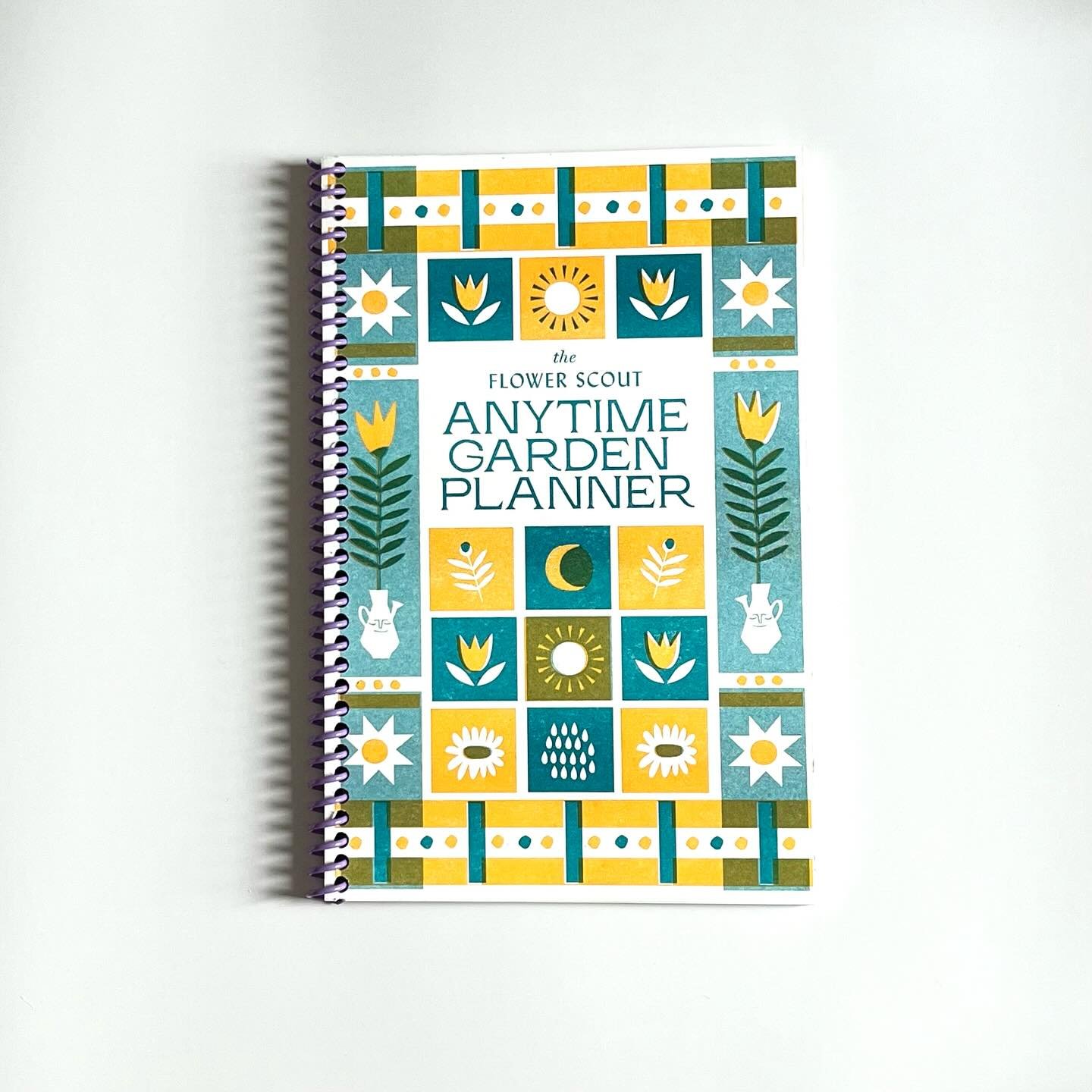 Excited to share this new project I&rsquo;ve been working on with @flowerscout for the last month. The Anytime Garden planner is a handy and helpful undated garden notebook. It&rsquo;s filled with so much helpful info for each month of the year, incl