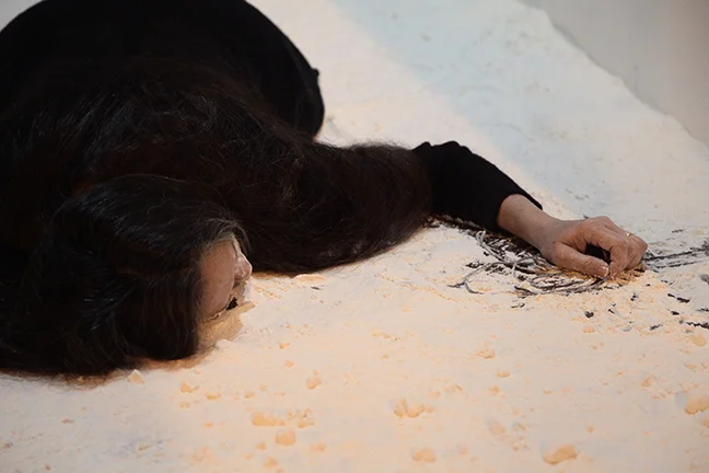 still.waiting, 2012 photo by Sandrine Schaefer