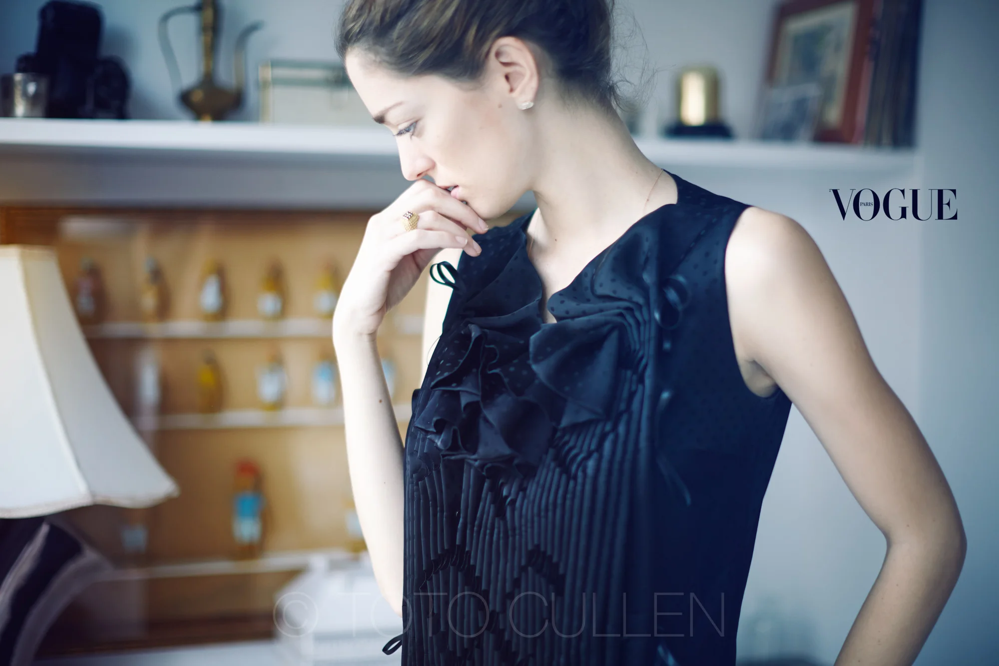TOTOCULLEN_SOFIASANCHEZ_0156 w logo.jpg