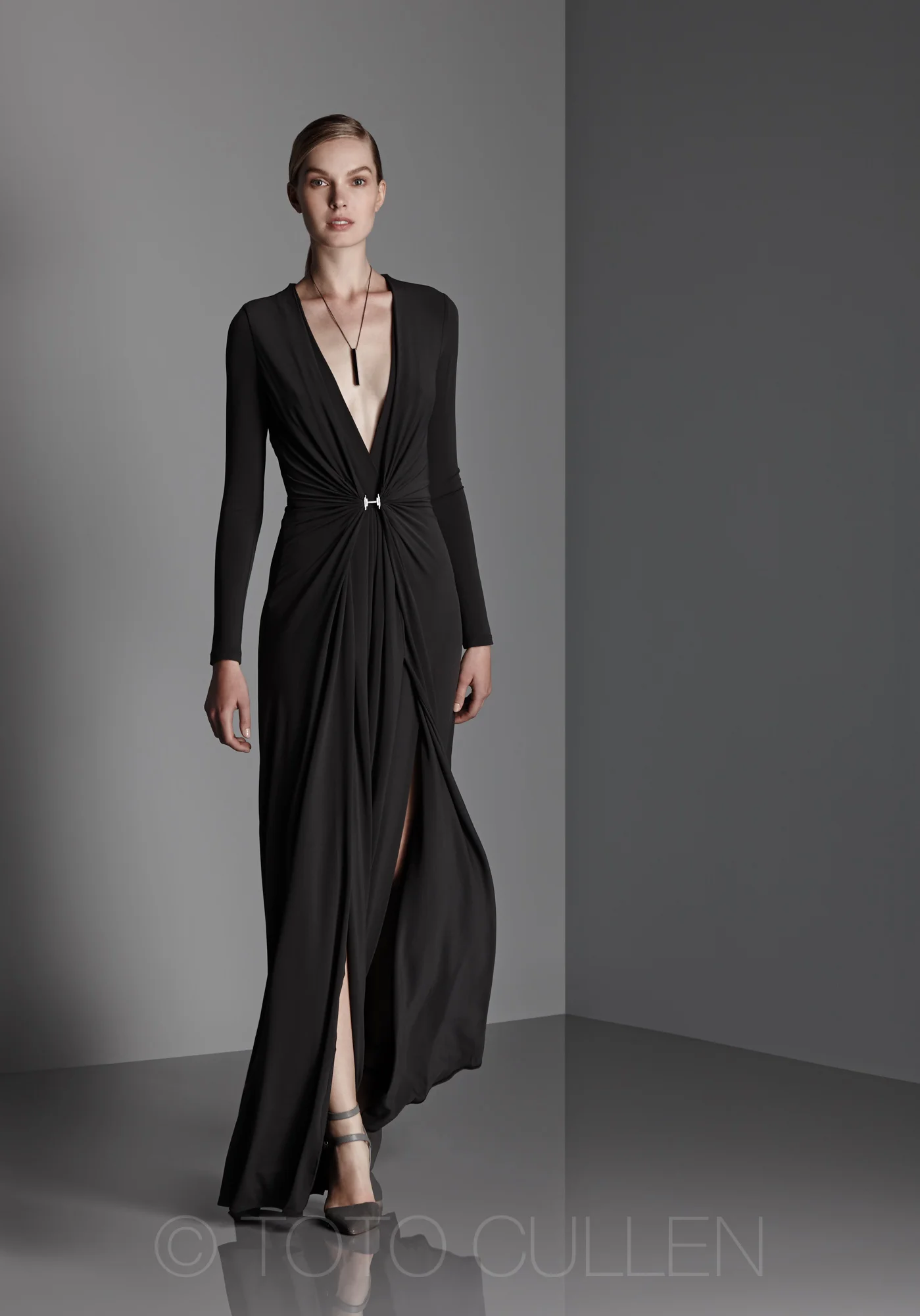 HALSTON_LOOKBOOK_17_1021.jpg