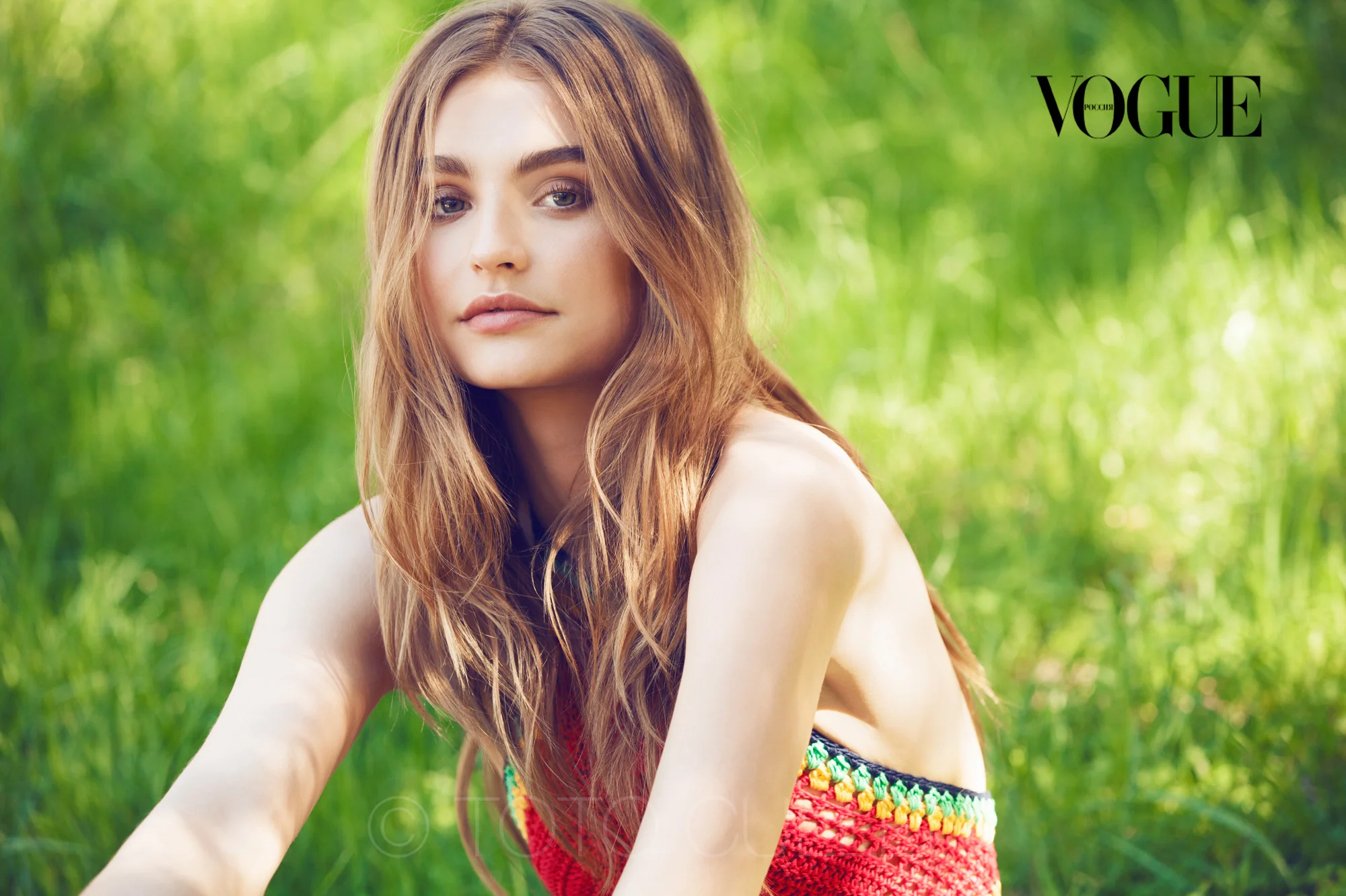 TOTOCULLEN_VOGUE_FASHION_BEAUTY_0249-1 v2 w logo.jpg