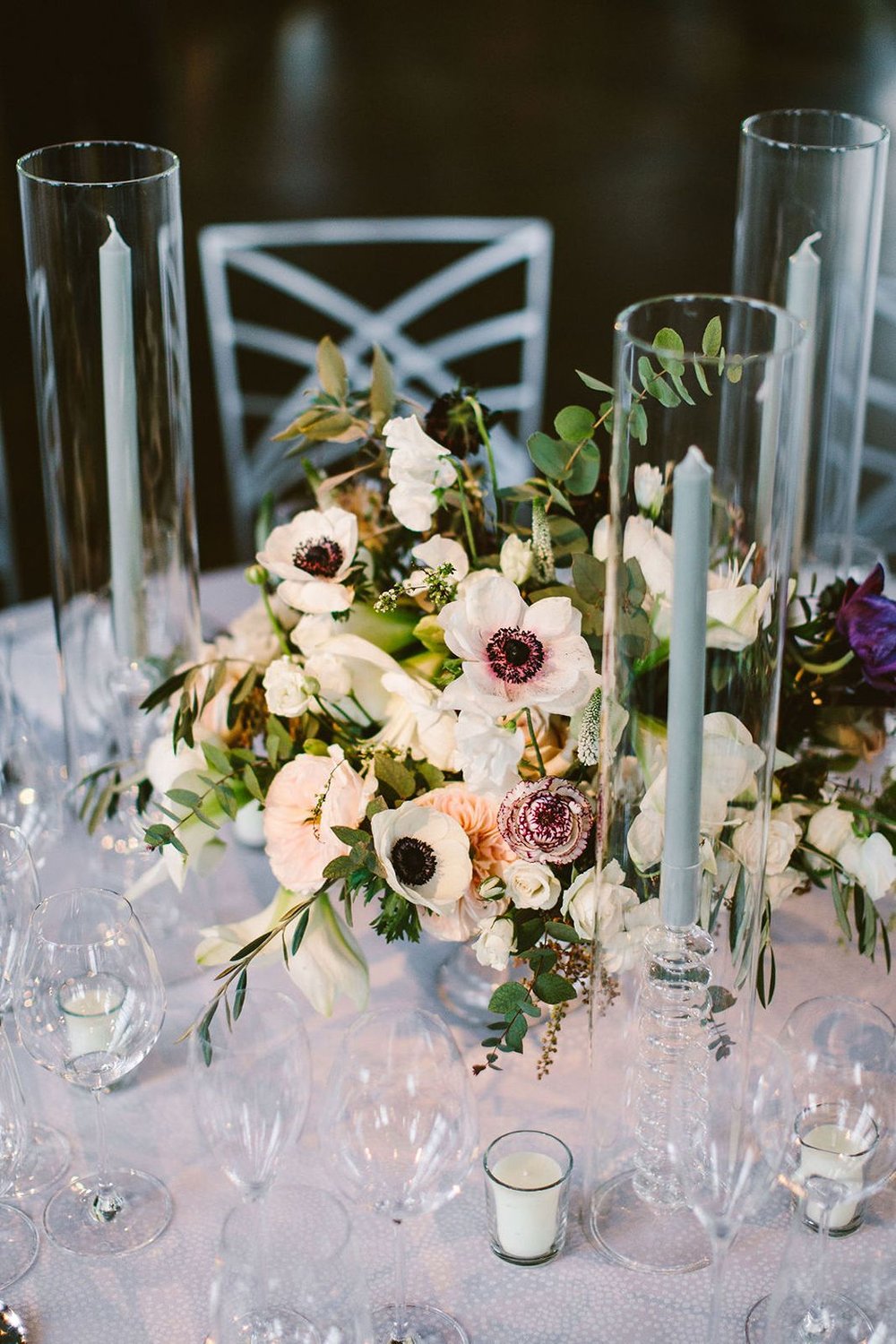 table-florals-designed-by-Jove-Meyer.jpg