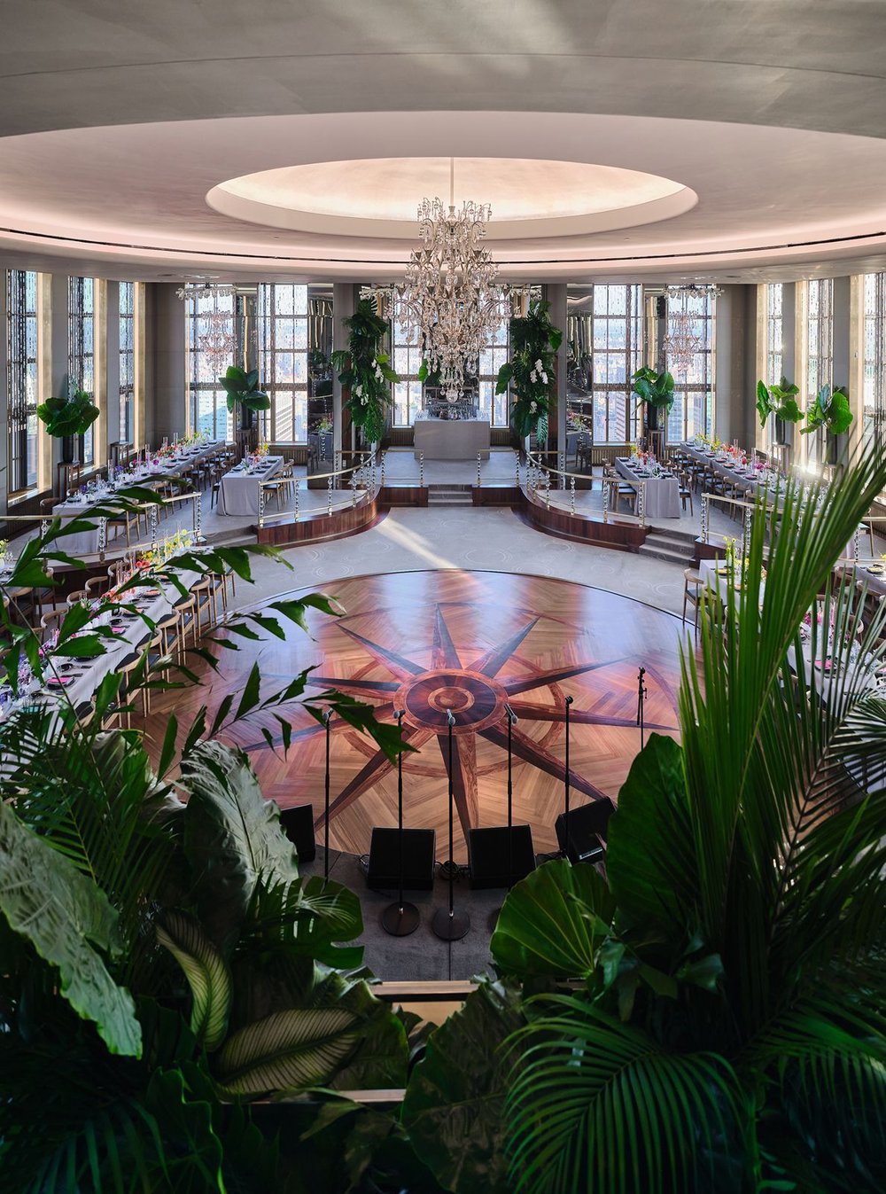 Reception-room-design-for-rainbow-room-wedding-NYC-designed-by-Jove-Meyer.jpg