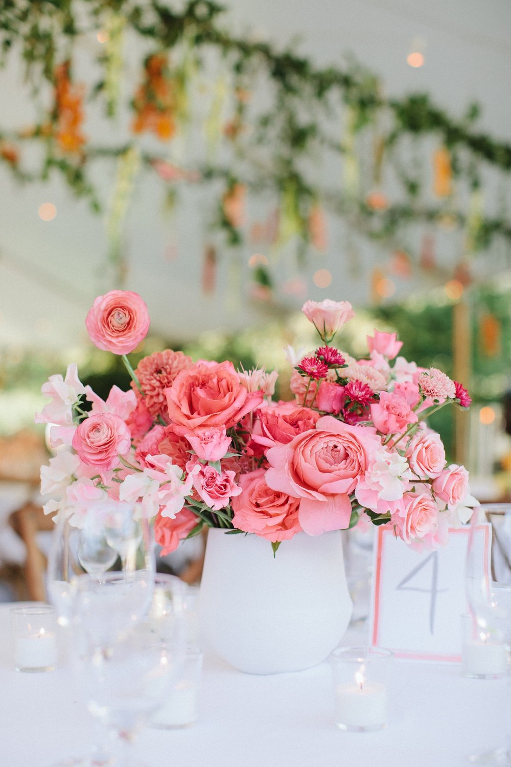 Vibrant_Classic_Sole_East_Hamptons_Wedding17.jpg