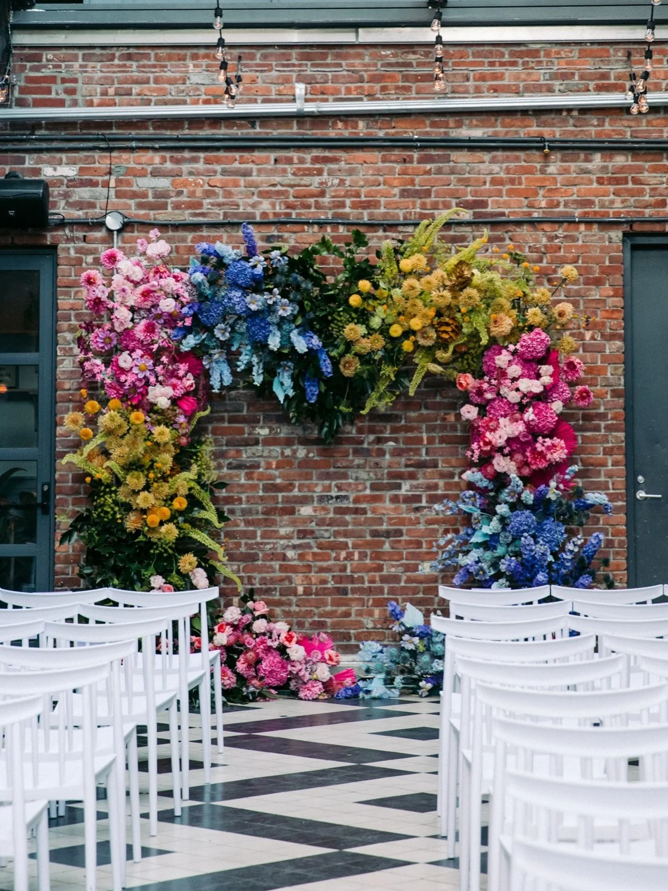 my 2026 in&rsquo;s and out&rsquo;s!!! what&rsquo;s on your lists?!? #2026 #insandouts newyearsgoals