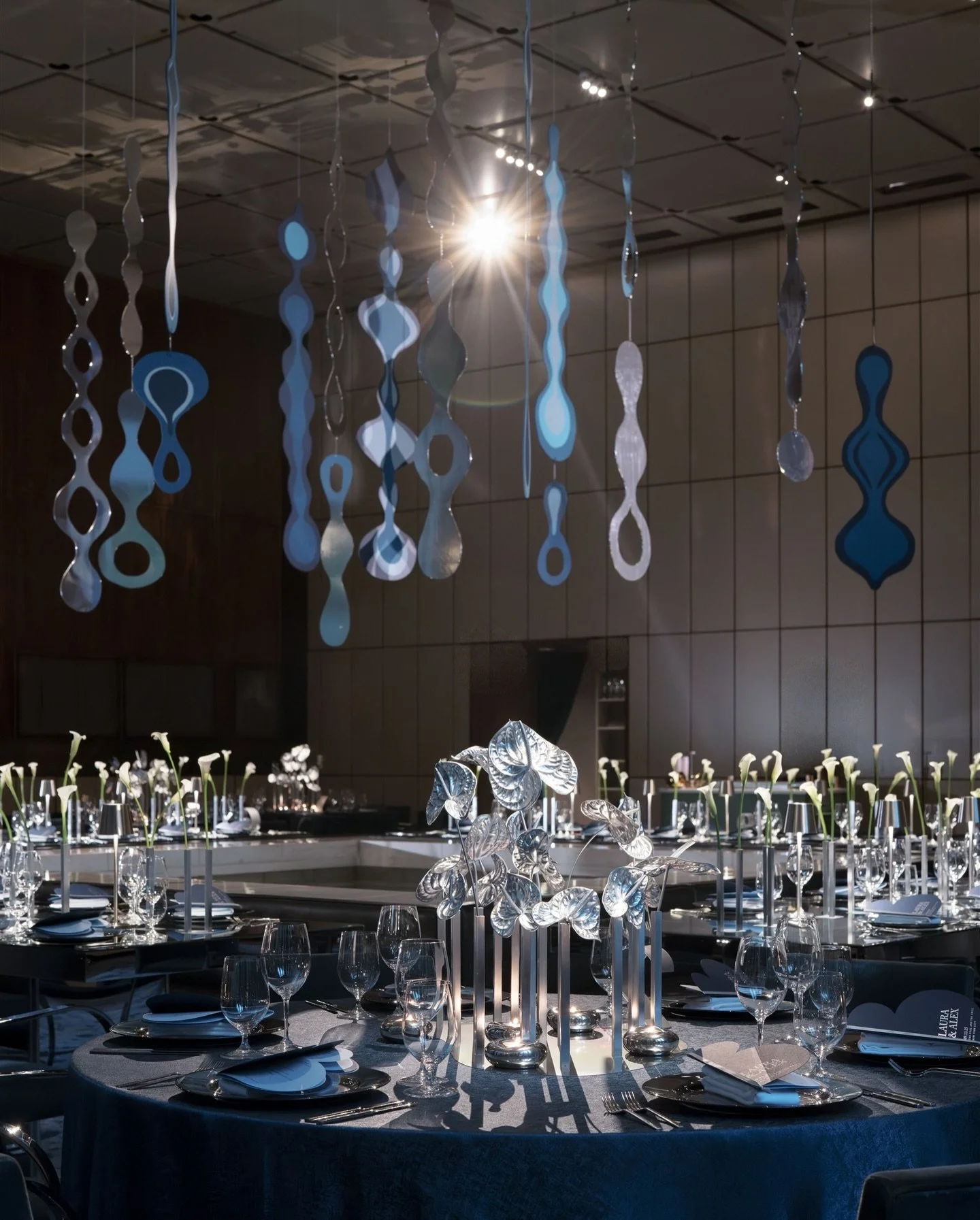 is silver the new white for weddings?!? shared my thoughts w/ @latimes but would love to know yours 🩶 thanks @pallywally_ for including me and my silver suit in the article!!! #weddingtrends #silver #metalic #weddingplanning 📷 @jennyfustudio