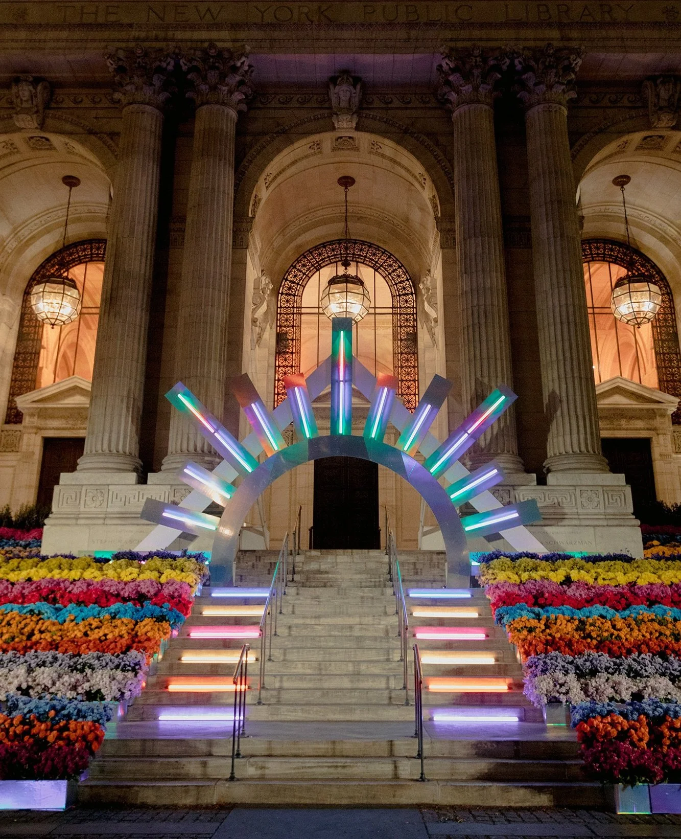 throwback to 2019 when i planned and designed @theknot gala - my theme was shine bright, it was a big, bold, colorful, joyful party @nypl #theknotgala #shinebright #colorful #eventplanner #jovemeyerevents 📷 @theweddingartistsco