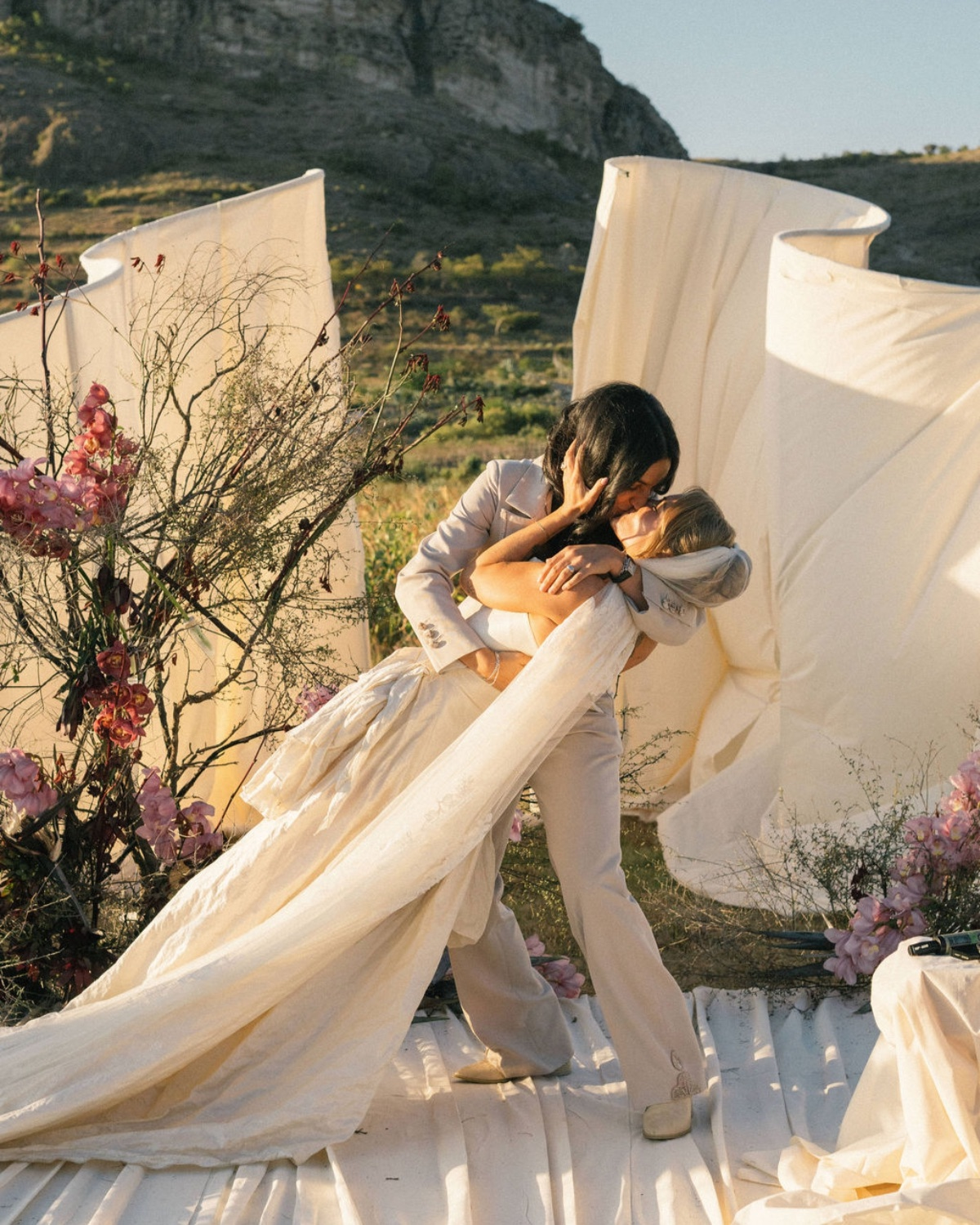 Alix and Zoya 16_Photographer- La Dichosa.png
