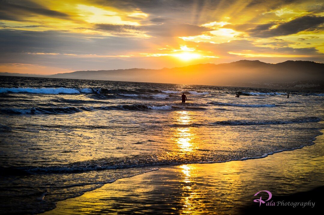 Well, the sun set on another full, great day here, and in NorthTX, we finally got some rain, though this would be the view I prefer - so thankful I was there &amp; happy to be back home, though I miss the water, there are lots of good things happenin