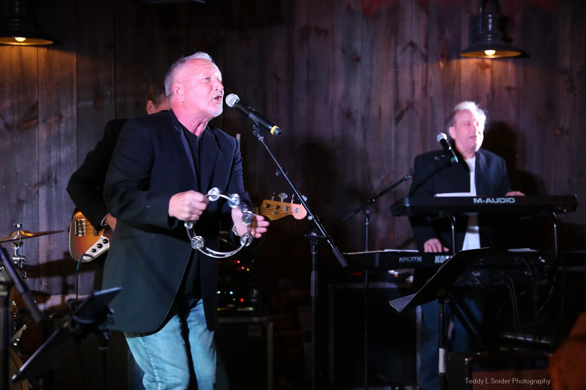 Beatles on the Chippewa — Blues on the Chippewa