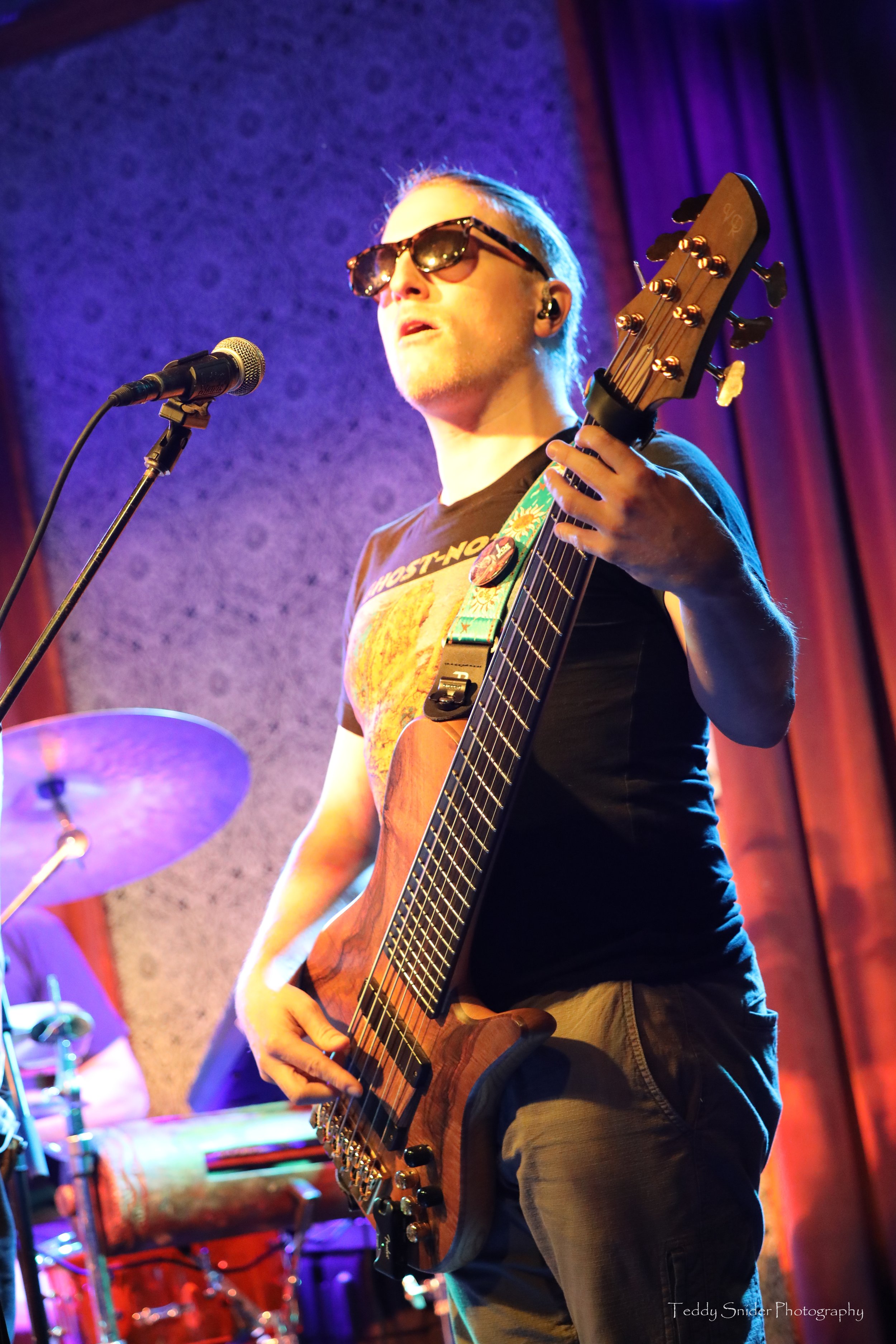 Feed The Dog 8-6-26 (15).JPG