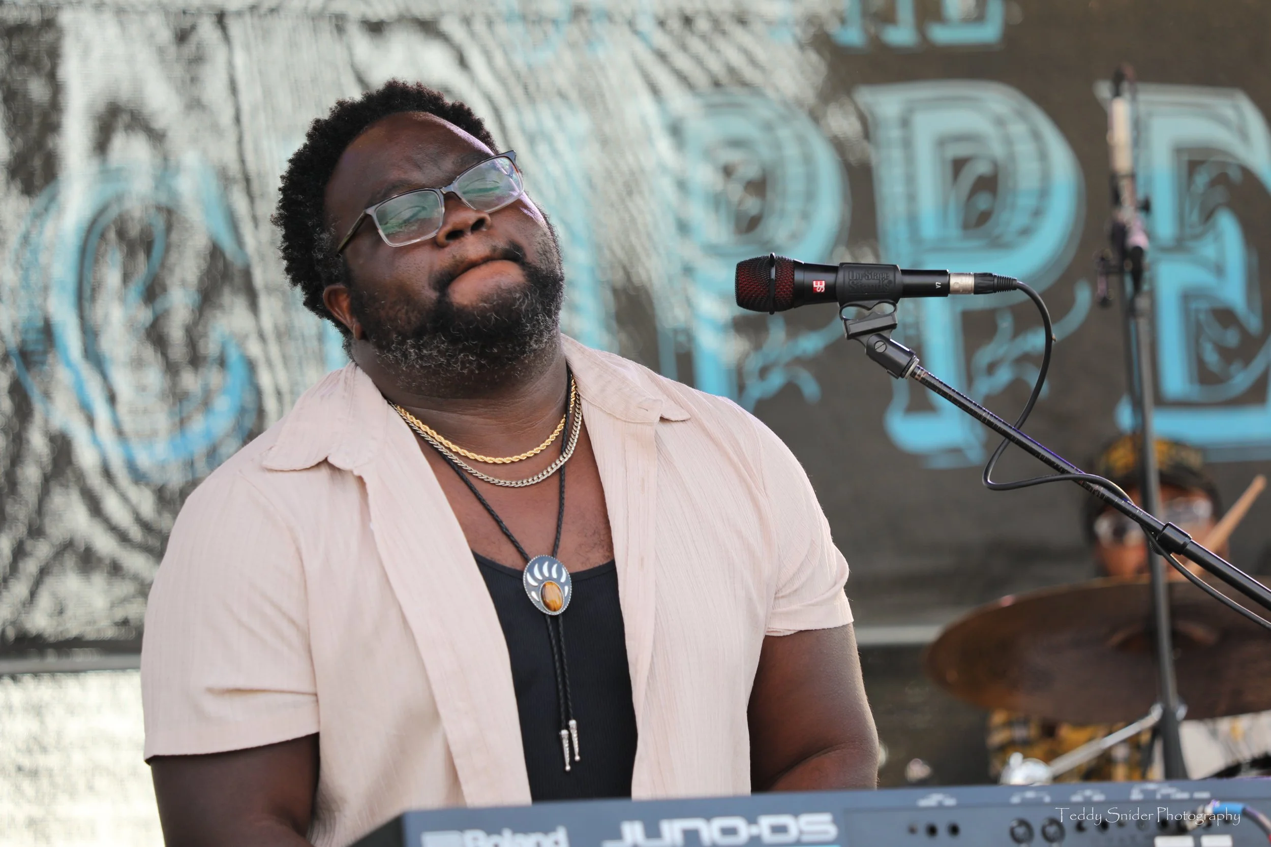 MOGA Family Band 8-7-26 (2).JPG