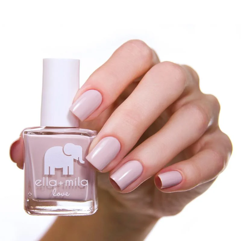 NON-TOXIC NAIL POLISH for your wedding day